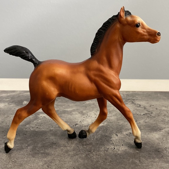 Breyer Vintage Running Mare and Foal Set - Picture 4 of 15